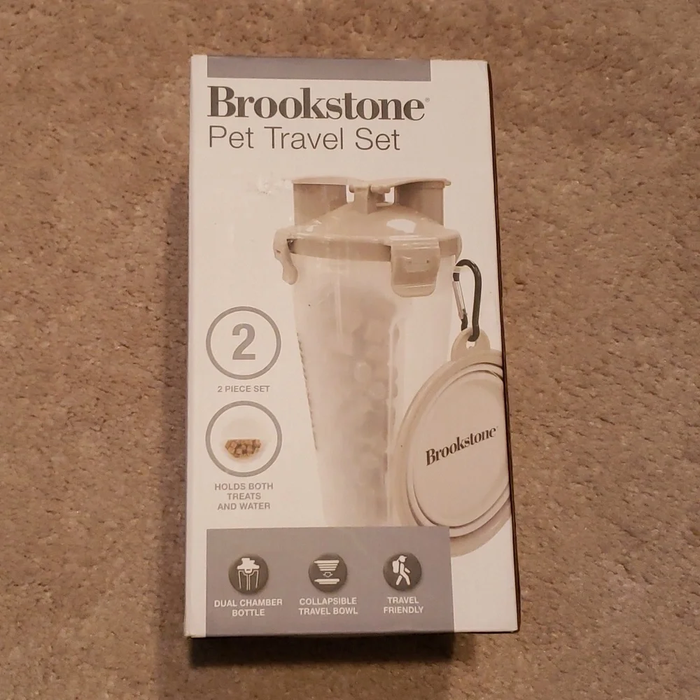 Brookstone Pet Travel Set